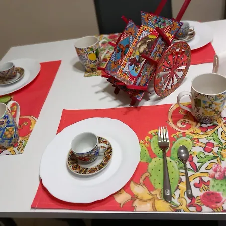 بيت للعطل Casa Vacanze La Fulgentissima Naro