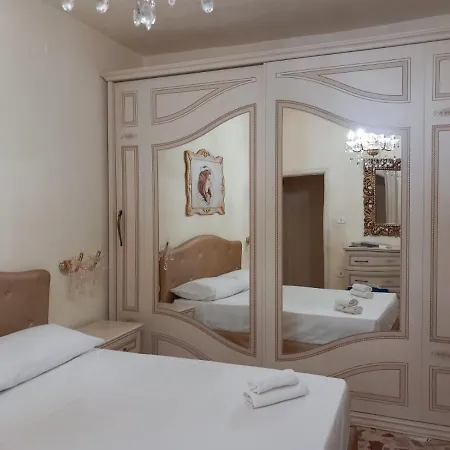 Holiday home Casa Vacanze La Fulgentissima Naro
