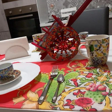 Casa Vacanze La Fulgentissima Naro